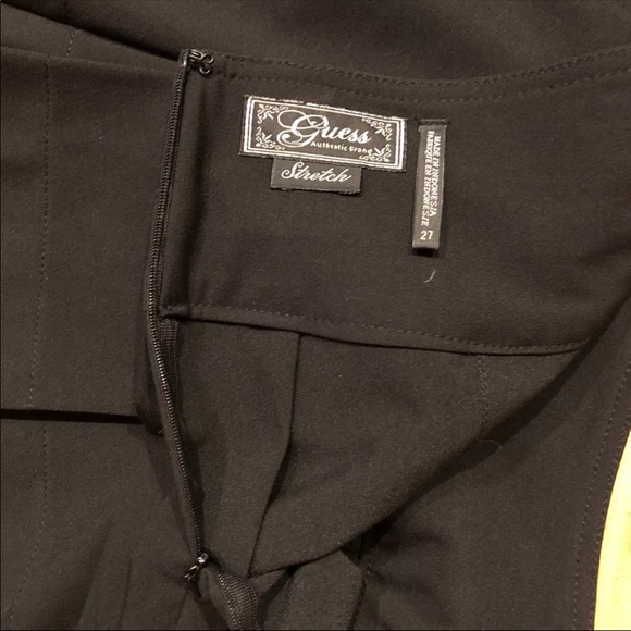 Guess pleated skirt - Picture 6 of 6